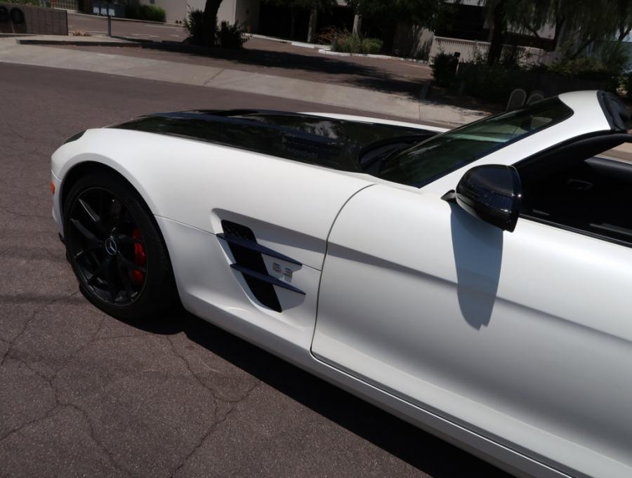 Детали экстерьера Mercedes-Benz SLS AMG GT Roadster Final Edition (R197) 2015 года  (фото 33 из 74)